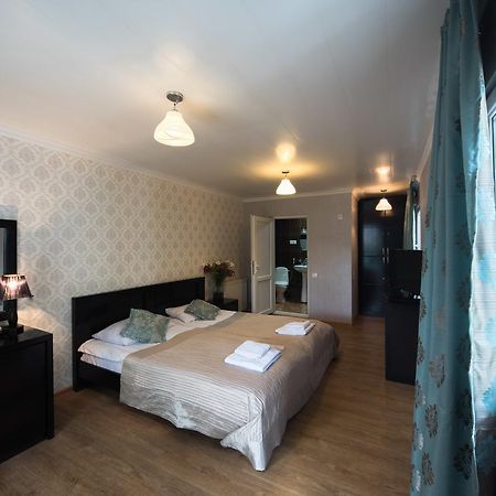 Gold Star Hotel Тбилиси Екстериор снимка