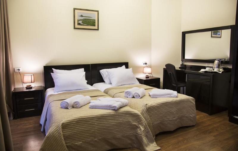 Gold Star Hotel Тбилиси Екстериор снимка
